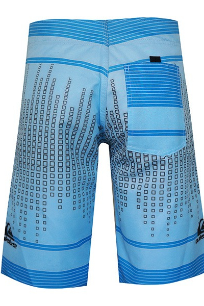 Bermuda Quiksilver Tactel Azul Bebê - Tamanho 40
